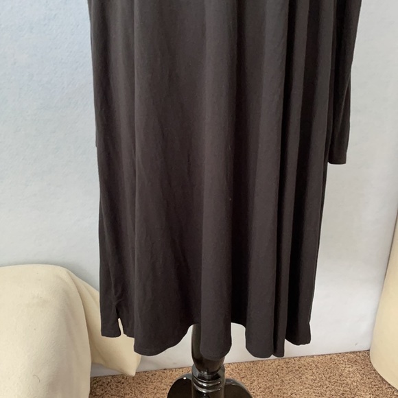 IsabelMaternity LongSleeve T-Shirt Snap FrontDress - Picture 3 of 12